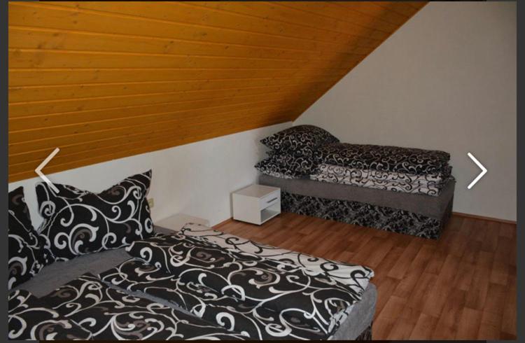Apartmany Maruska โรกีนีซ นัด ยีเซอโร ภายนอก รูปภาพ