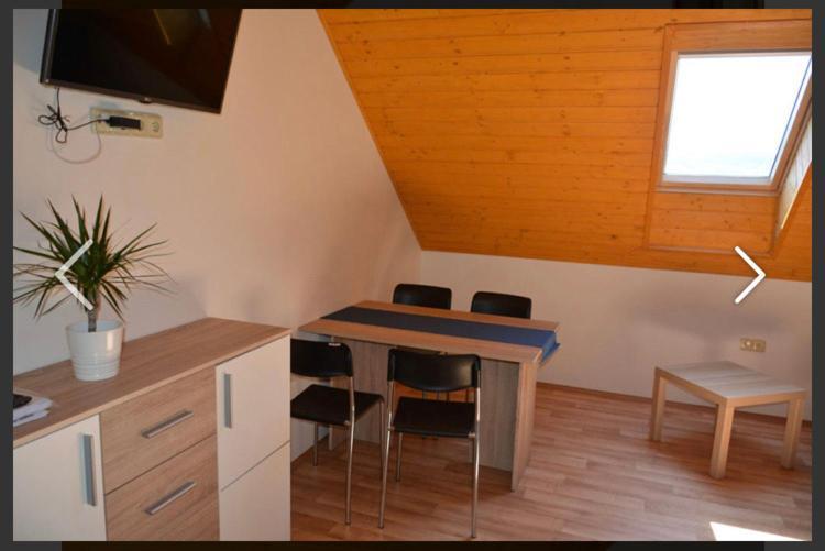 Apartmany Maruska โรกีนีซ นัด ยีเซอโร ภายนอก รูปภาพ