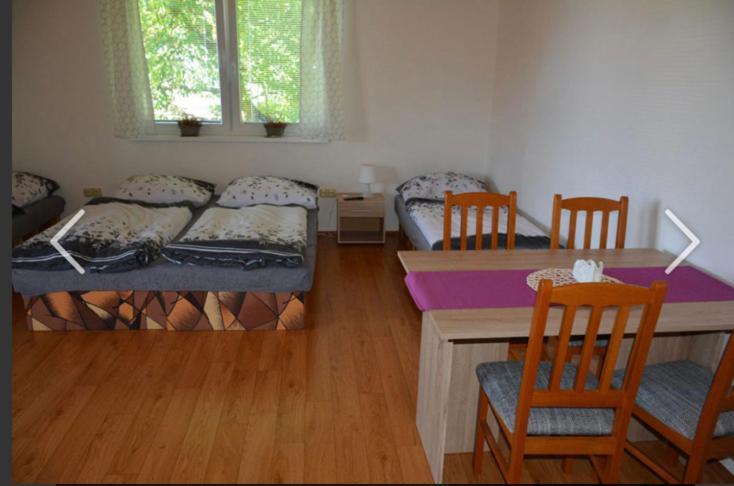 Apartmany Maruska โรกีนีซ นัด ยีเซอโร ภายนอก รูปภาพ